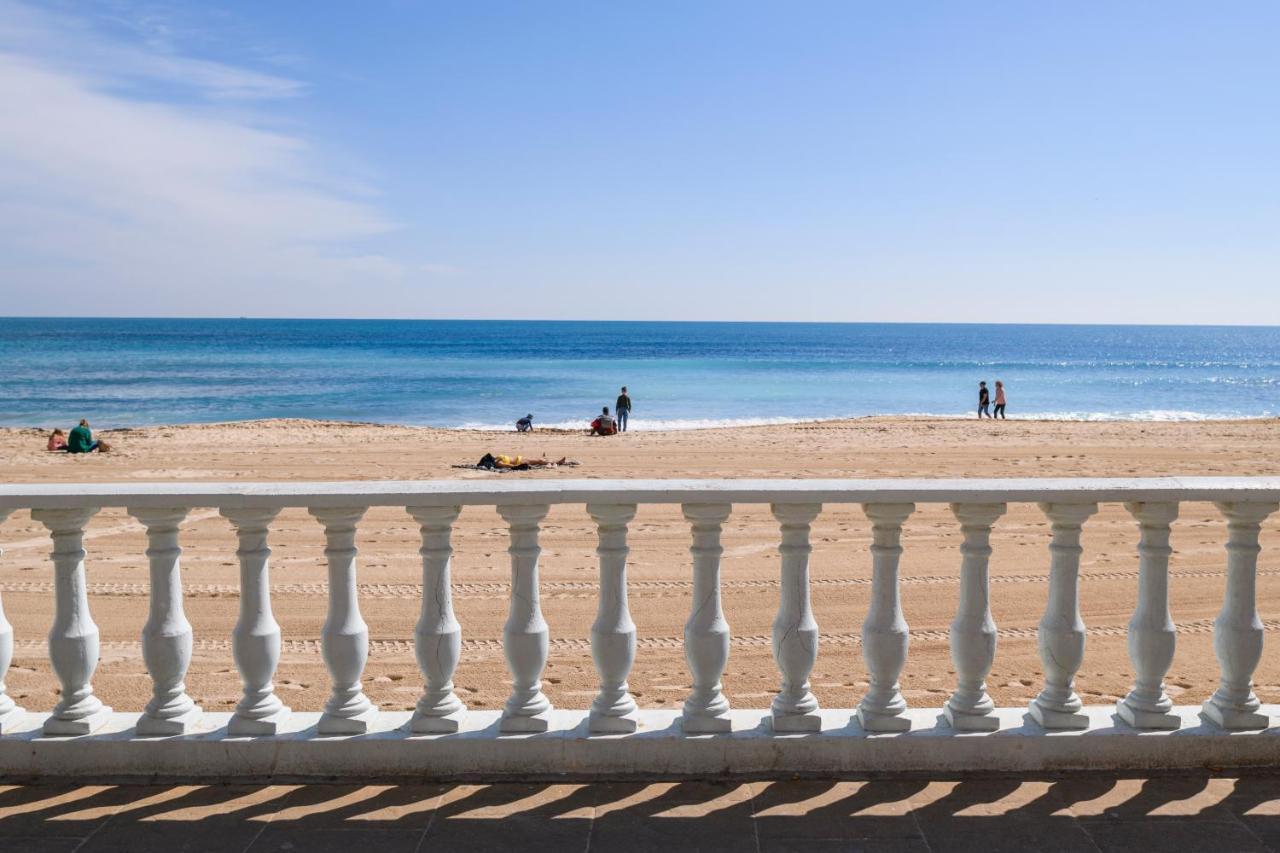 Estudio Playa Los Locos, Торевьиа Экстерьер фото