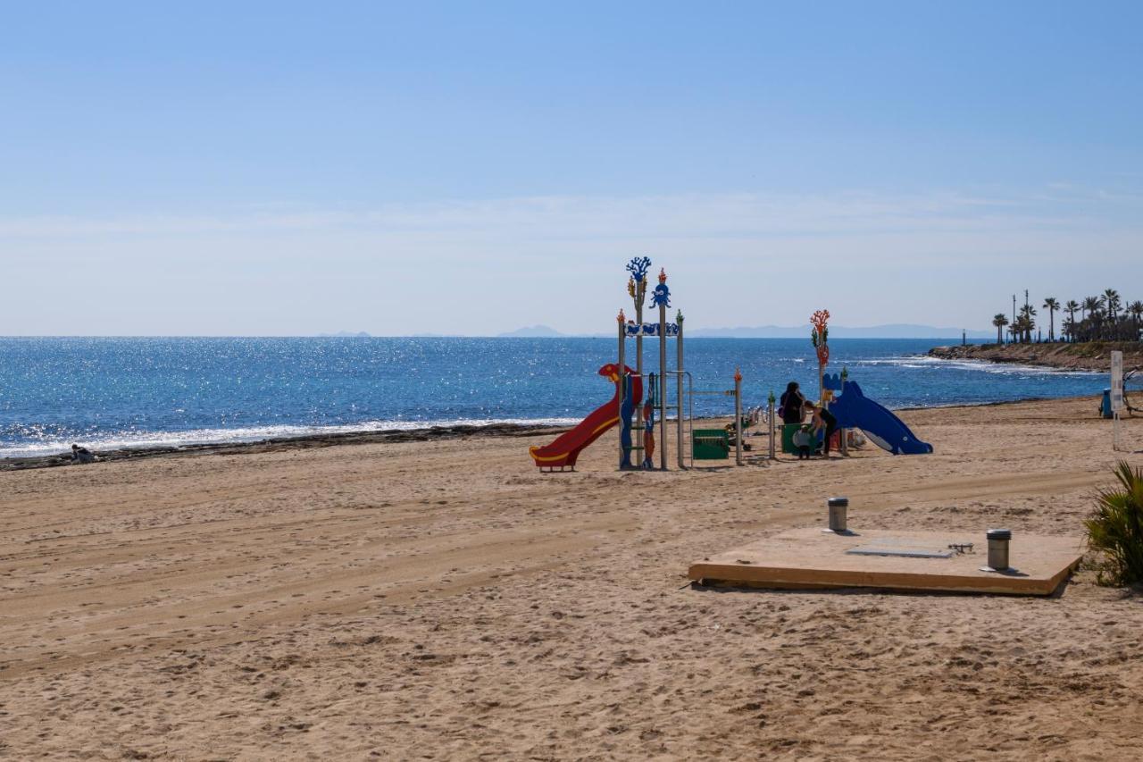 Estudio Playa Los Locos, Торевьиа Экстерьер фото