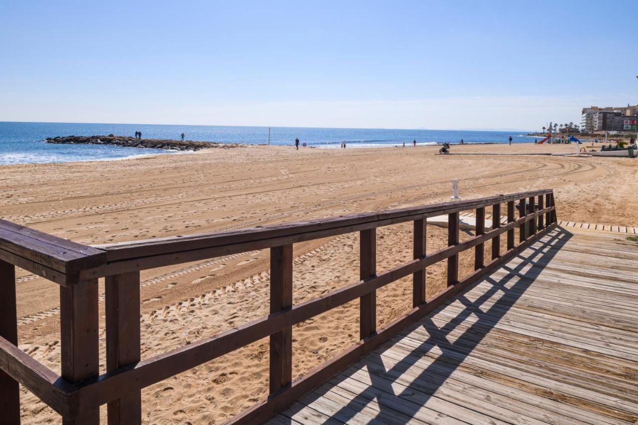 Estudio Playa Los Locos, Торевьиа Экстерьер фото
